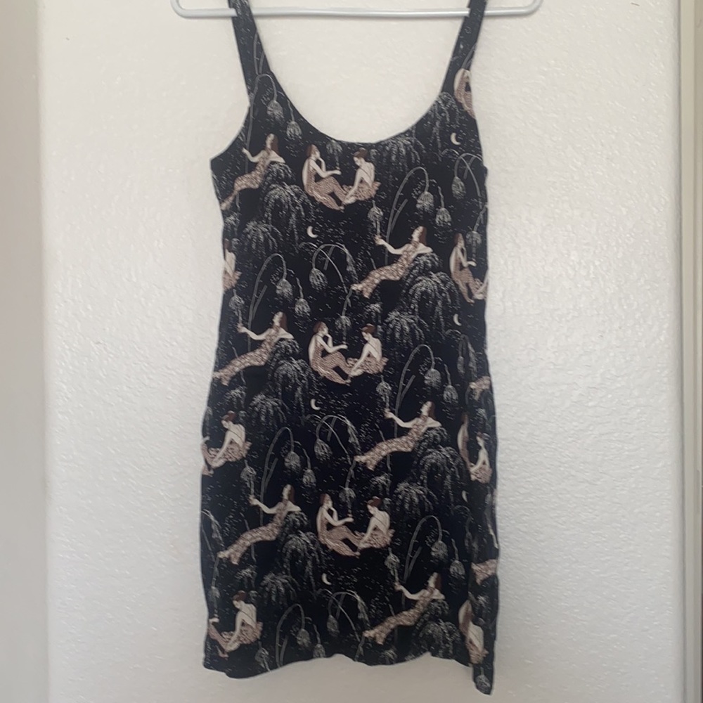 Reformation Puglia Dress in Champagne wishes